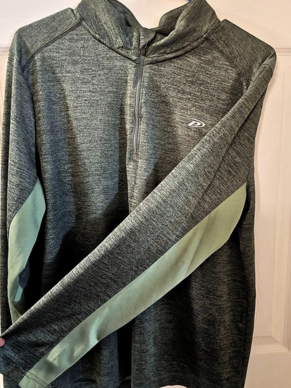 Parker Men's 1/4-Zip Pullover Gray & Green Size Large Like New